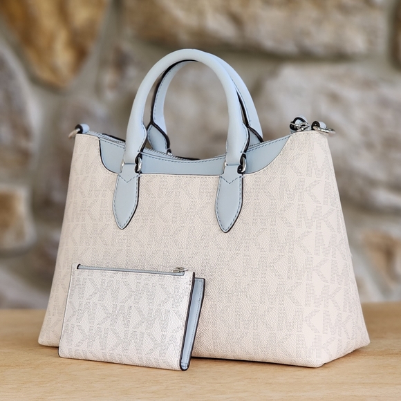 Michael Kors Austen Logo SM Satchel SET - Picture 3 of 10